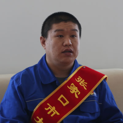 徐鹏.jpg