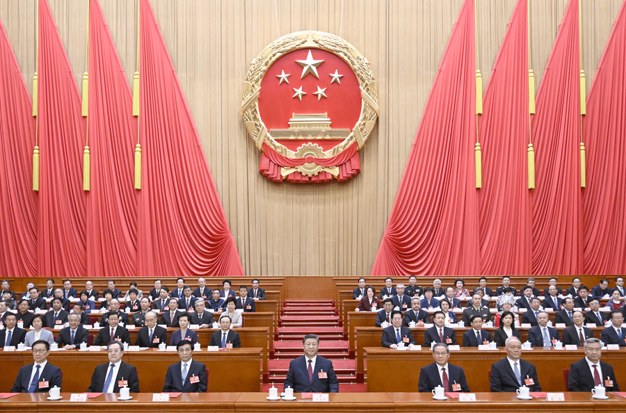 ru7P5uAGbSEjeJY7.gif